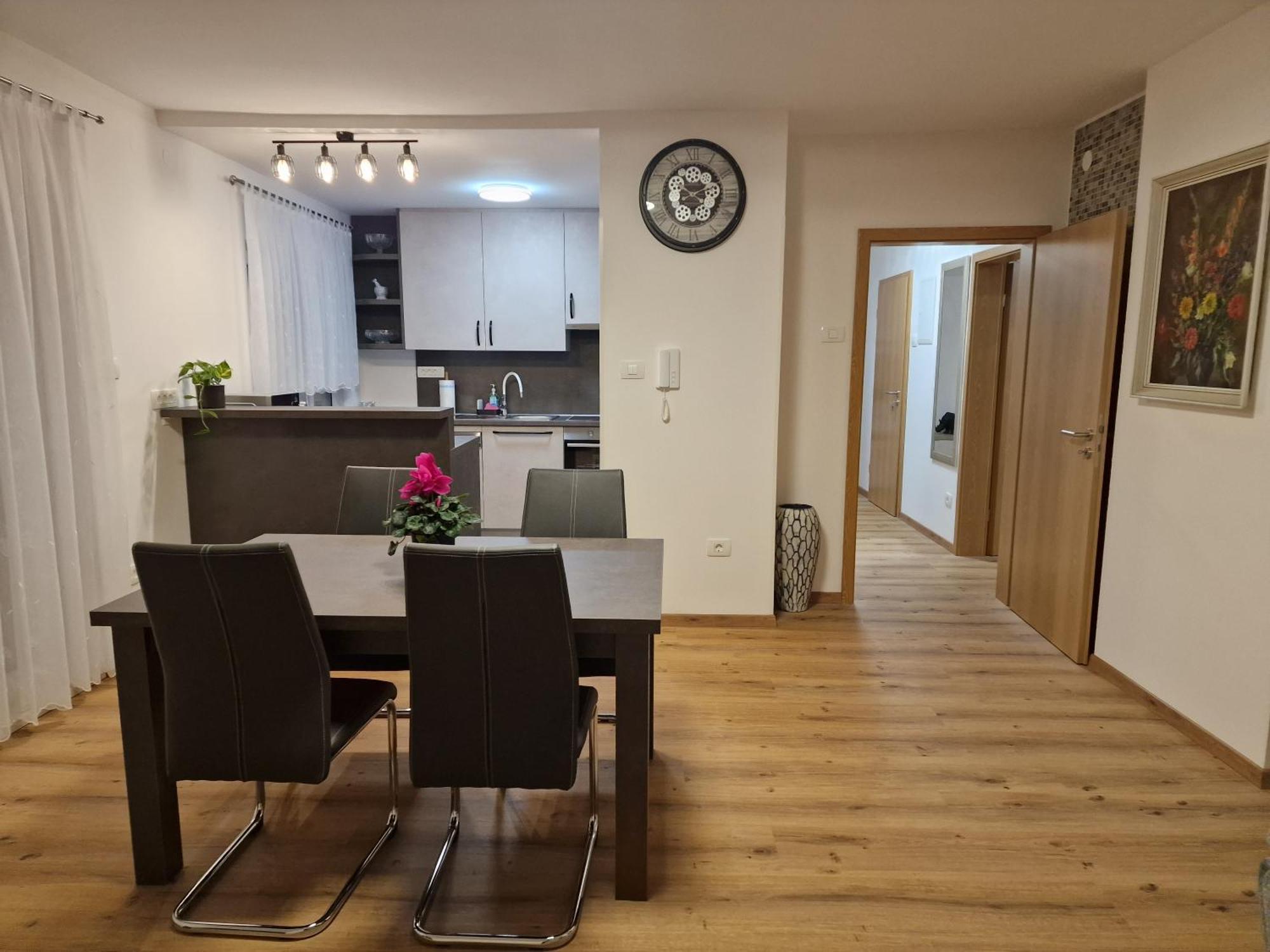 Vila Lastovka Ljubljana Kültér fotó